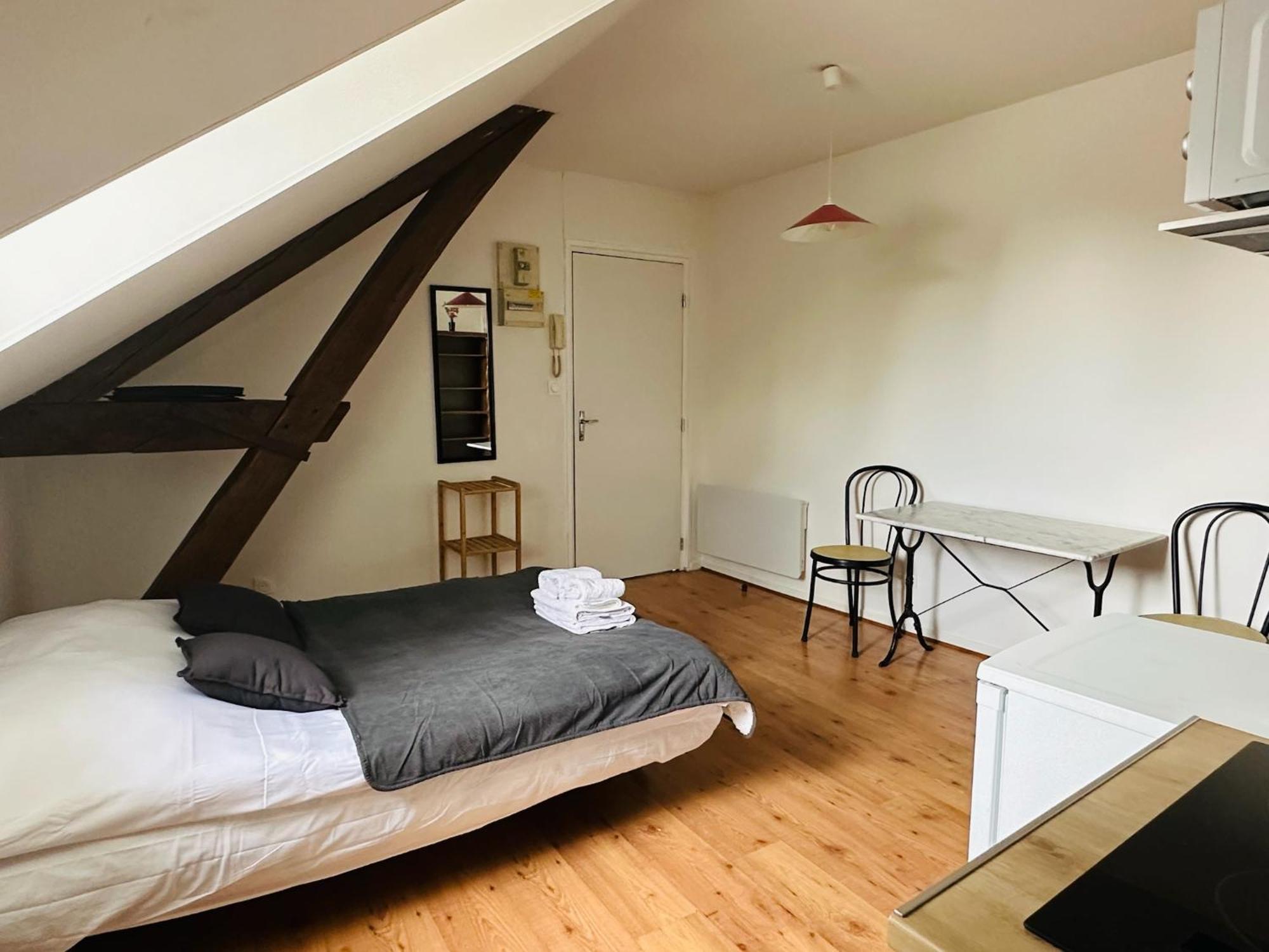 Studio 12 Proche Centre Ville Avec Wifi Parking טרואה מראה חיצוני תמונה