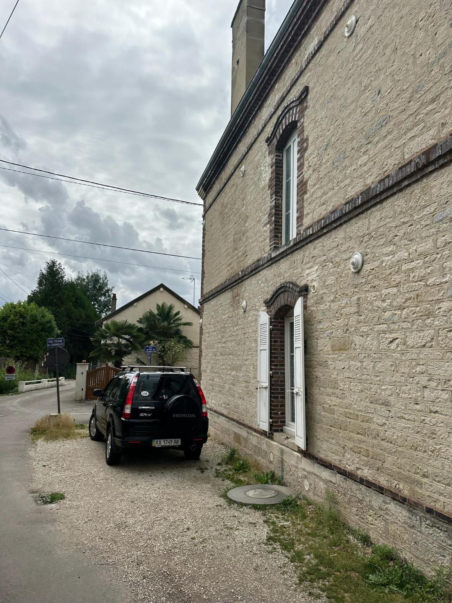 Studio 12 Proche Centre Ville Avec Wifi Parking טרואה מראה חיצוני תמונה